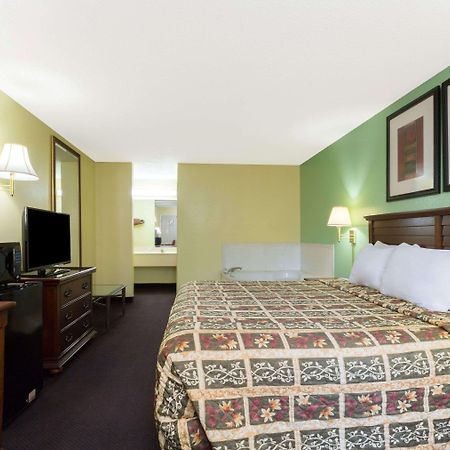 Days Inn Lamont/Monticello Exteriér fotografie