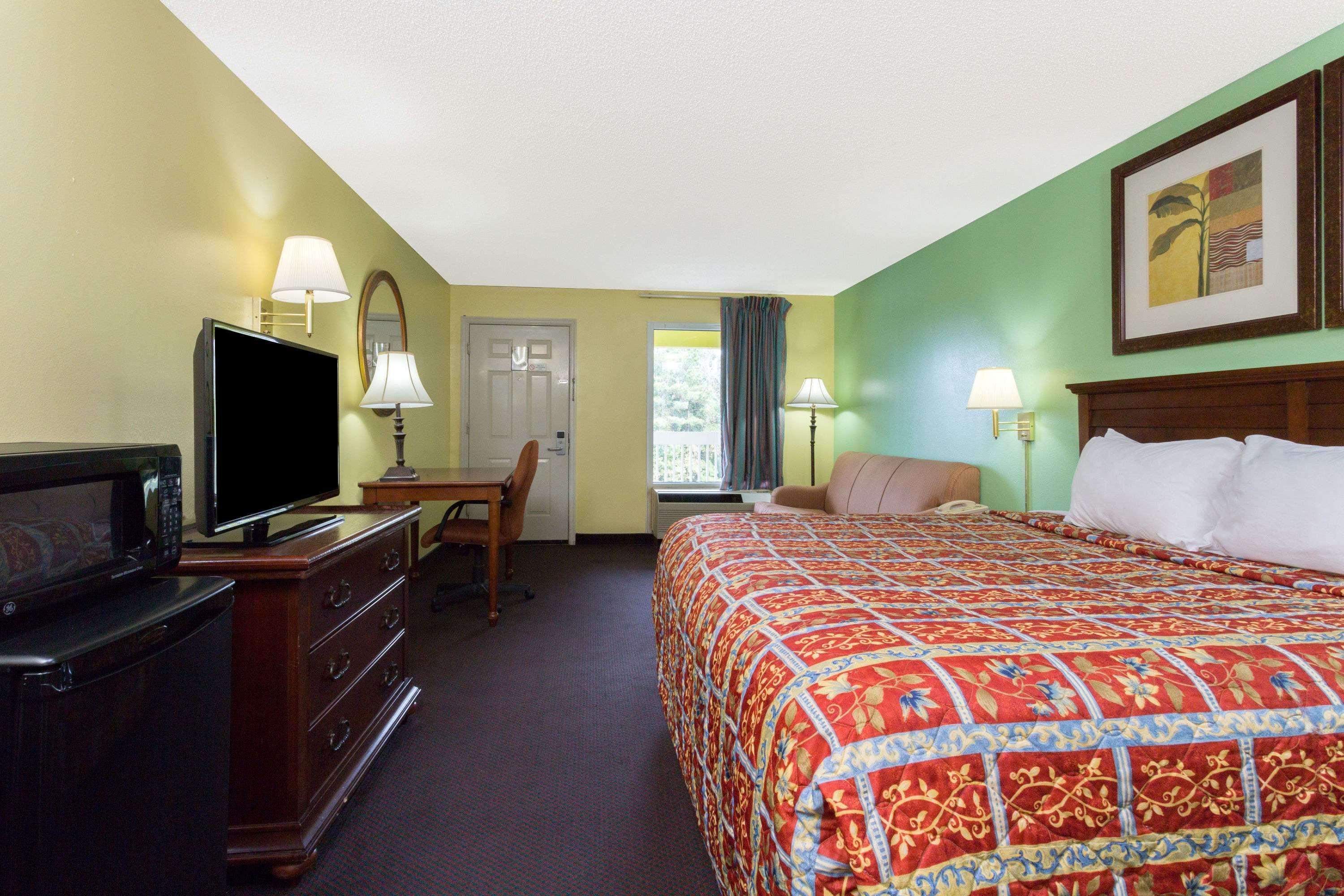 Days Inn Lamont/Monticello Exteriér fotografie